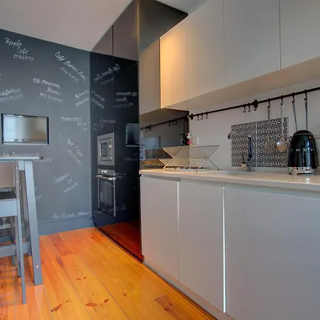 Апартаменты Tracey & Neill's Place In Principe Real *