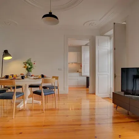 Tracey & Neill's Place In Principe Real Апартаменты Лиссабон